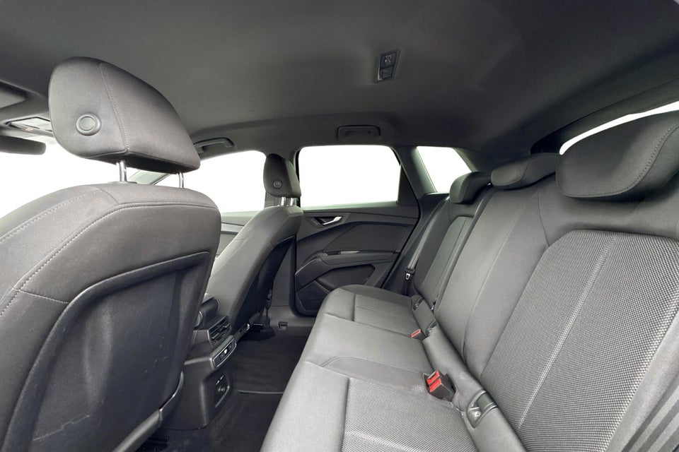 Audi Q4 e-tron 40 Attitude 5d