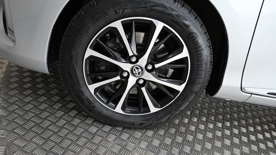 Toyota Yaris 1,5 Hybrid H2 e-CVT 5d