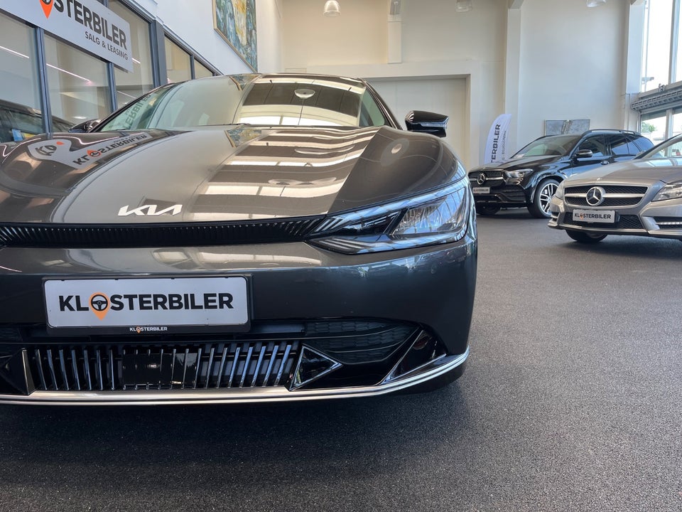 Kia EV6 77 Long Range 5d