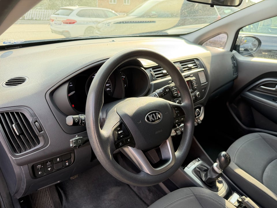 Kia Rio 1,1 CRDi 75 Collect 5d