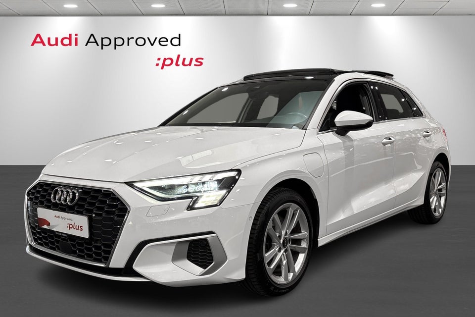 Audi A3 40 TFSi e Prestige Sportback S-tr. 5d