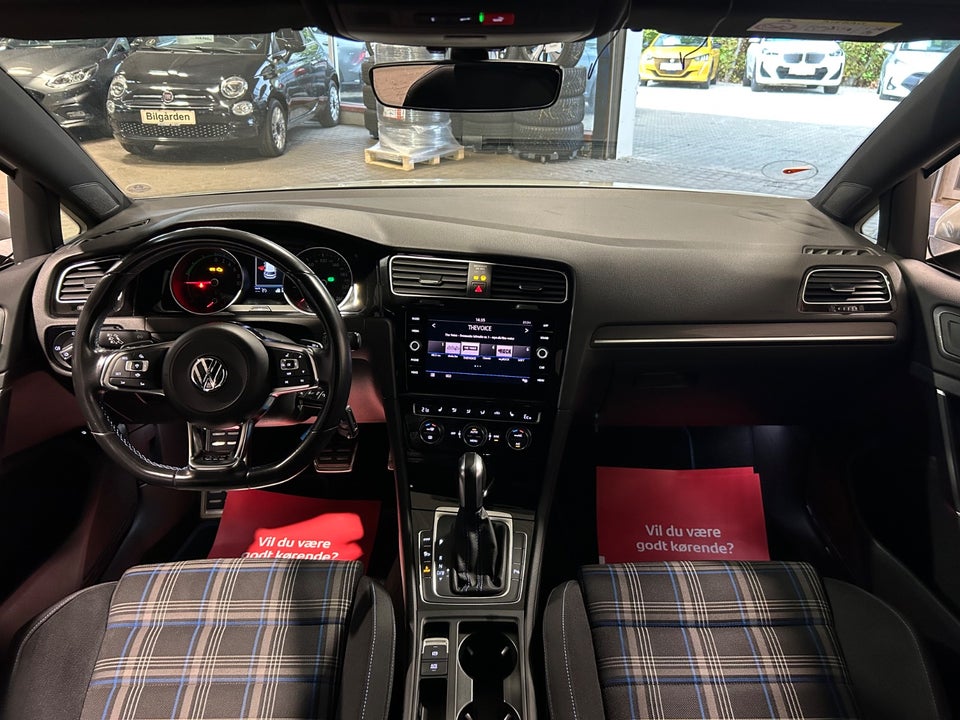 VW Golf VII 1,4 GTE DSG 5d