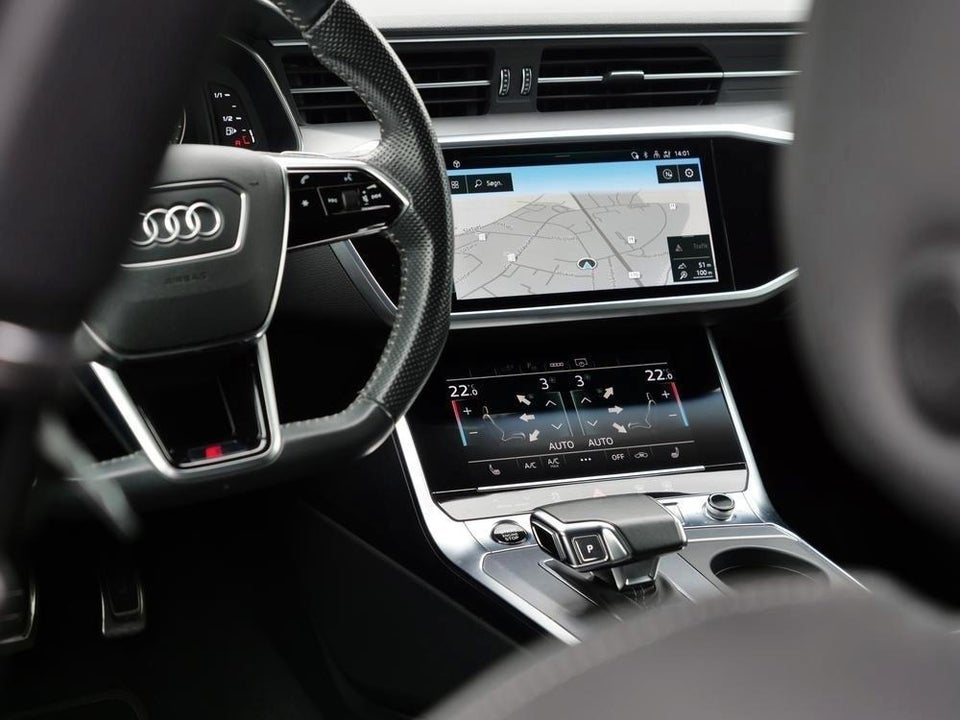 Audi A6 55 TFSi e S-line Avant quattro S-tr. 5d
