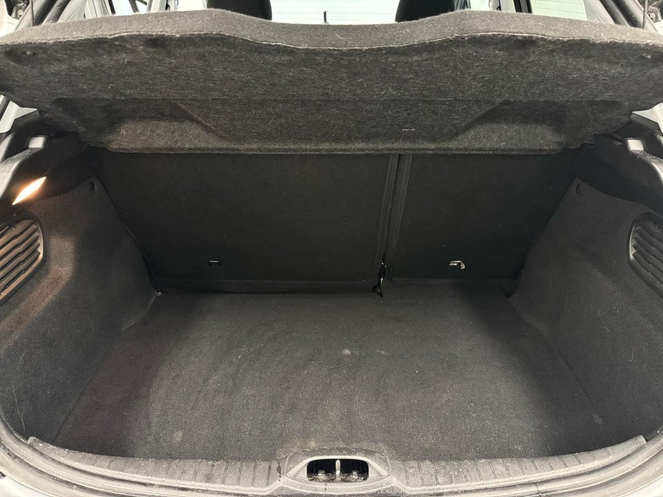 Peugeot 208 1,6 BlueHDi 100 Allure 5d