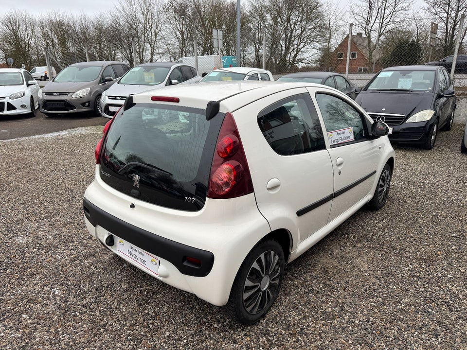 Peugeot 107 1,0 Active 5d