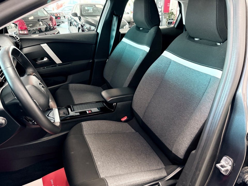 Citroën C4 1,2 PureTech 100 Iconic 5d