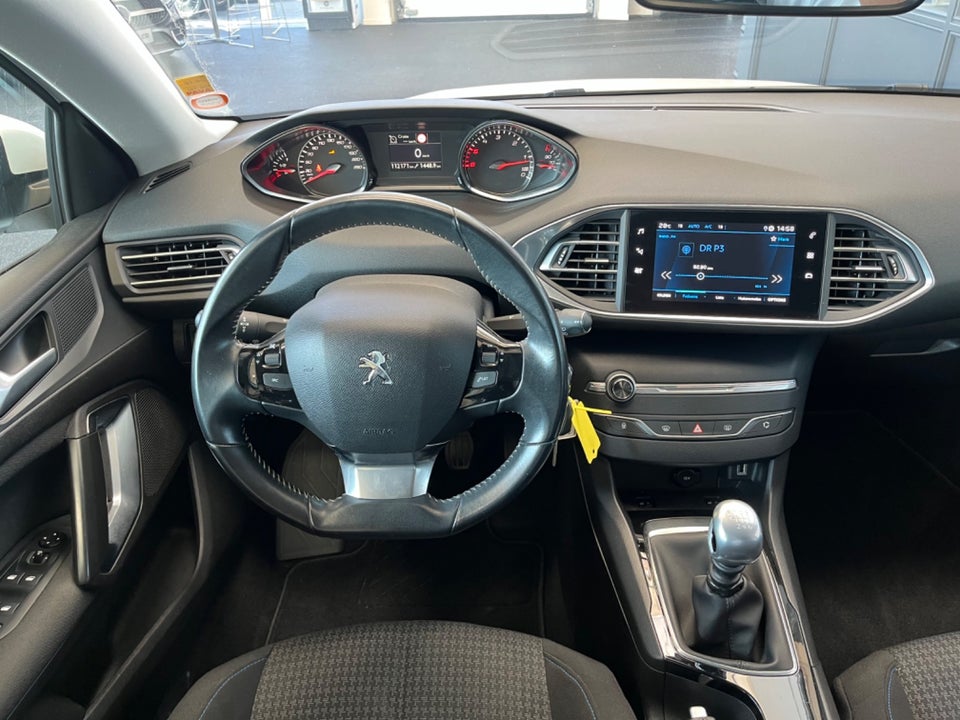 Peugeot 308 1,5 BlueHDi 130 Style 5d