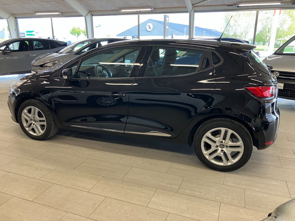 Renault Clio IV 0,9 TCe 90 Zen 5d