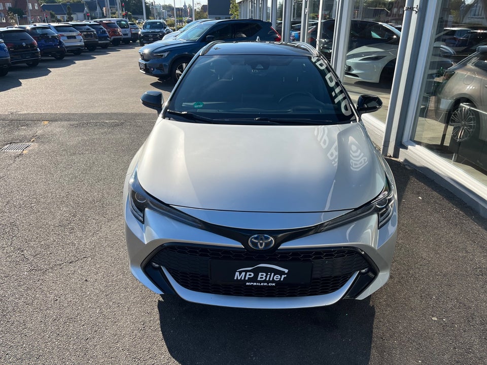 Toyota Corolla 1,8 Hybrid H3 Design Touring Sports MDS 5d