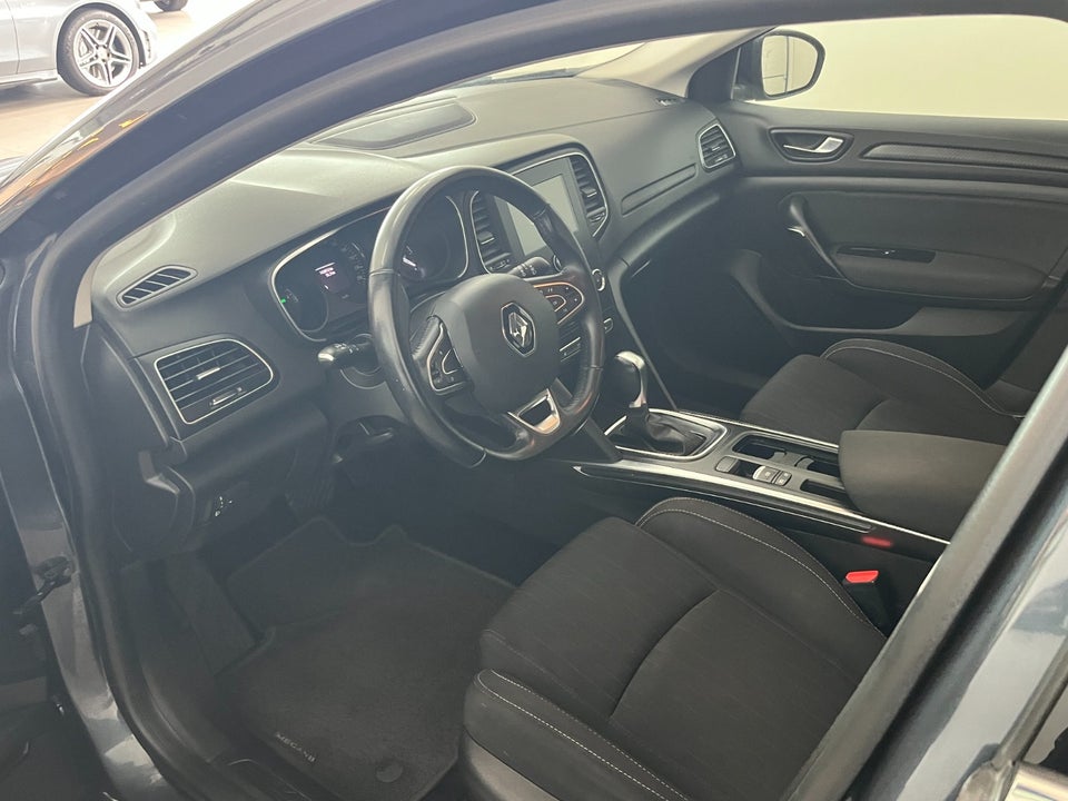 Renault Megane IV 1,5 dCi 115 Limited Sport Tourer EDC 5d