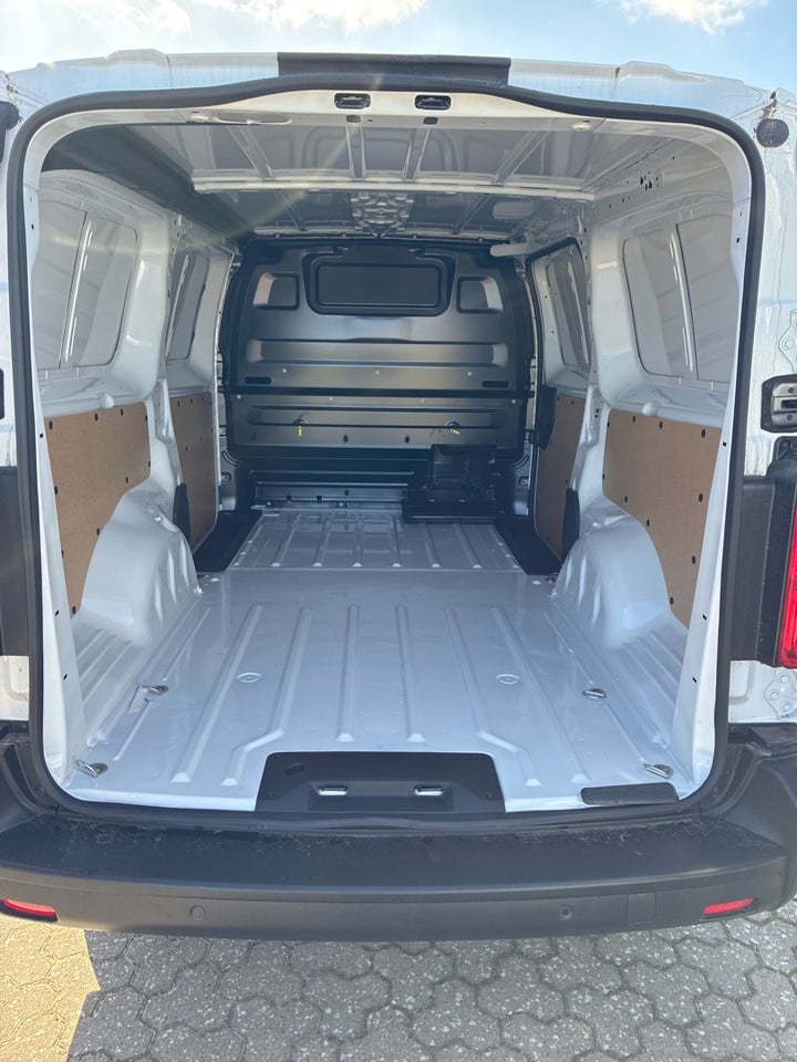 Citroën Jumpy 2,0 BlueHDi 145 L3 FlexLine EAT8