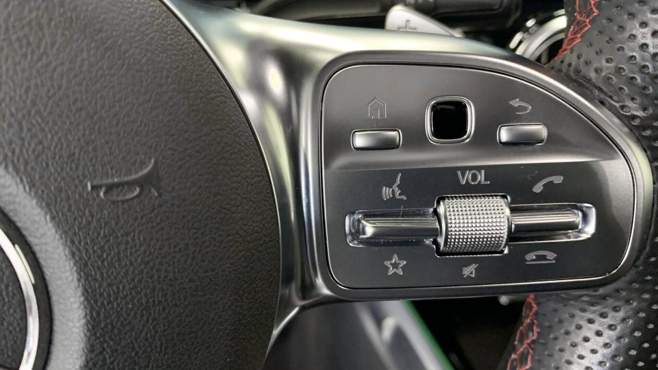 Mercedes EQB250 AMG Line 5d