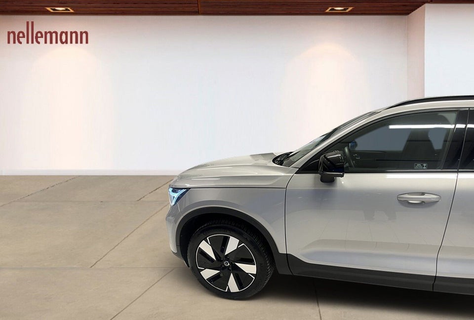 Volvo XC40 ReCharge Extended Range Plus 5d