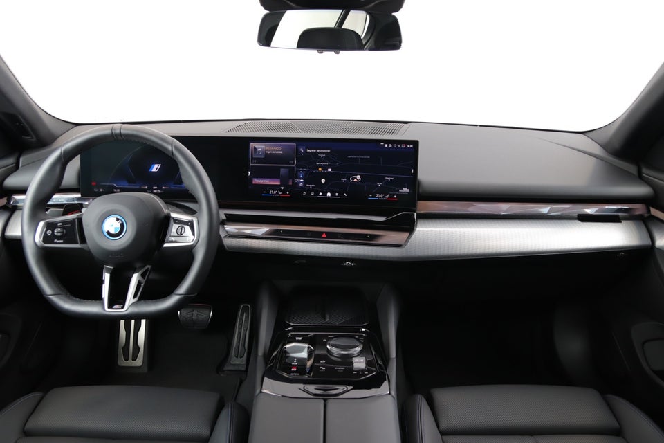 BMW i5 eDrive40 M-Sport 4d