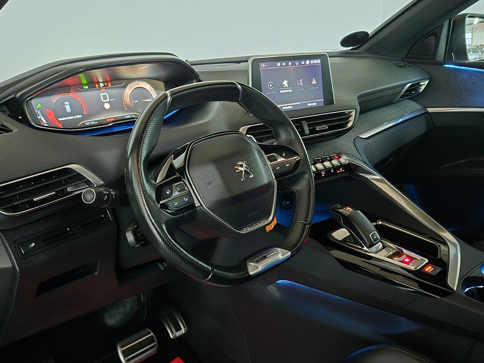 Peugeot 3008 1,6 e-THP 165 GT Line EAT6 5d