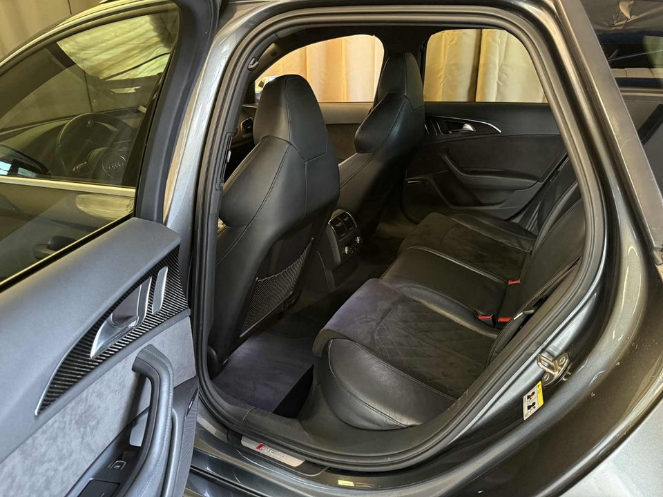 Audi RS6 4,0 TFSi Avant quattro Tiptr. 5d