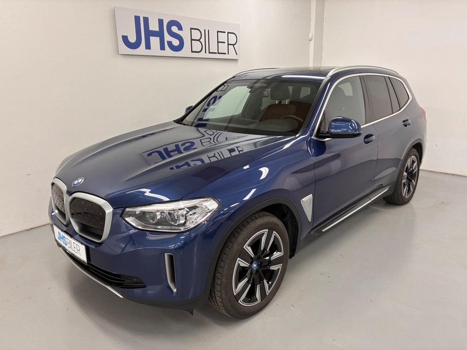 BMW iX3 Charged 5d