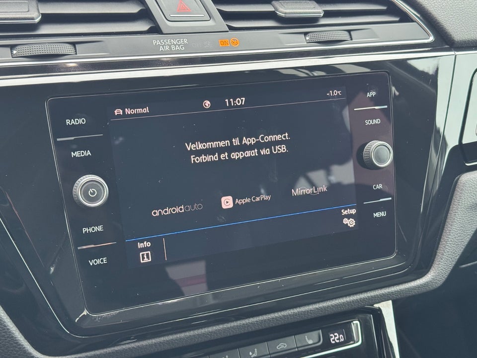 VW Touran 2,0 TDi 150 Comfortline DSG 7prs 5d