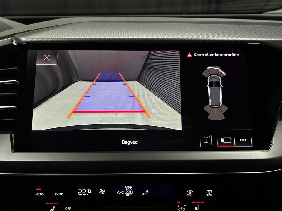 Audi Q4 e-tron 45 S-line 5d