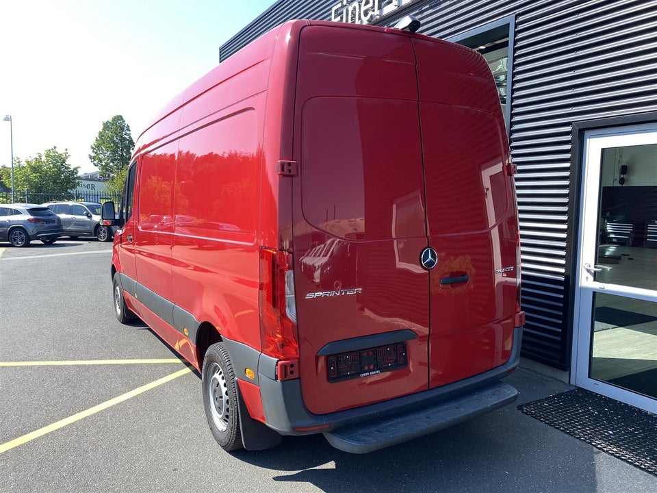 Mercedes Sprinter 214 2,2 CDi A2 Kassevogn FWD