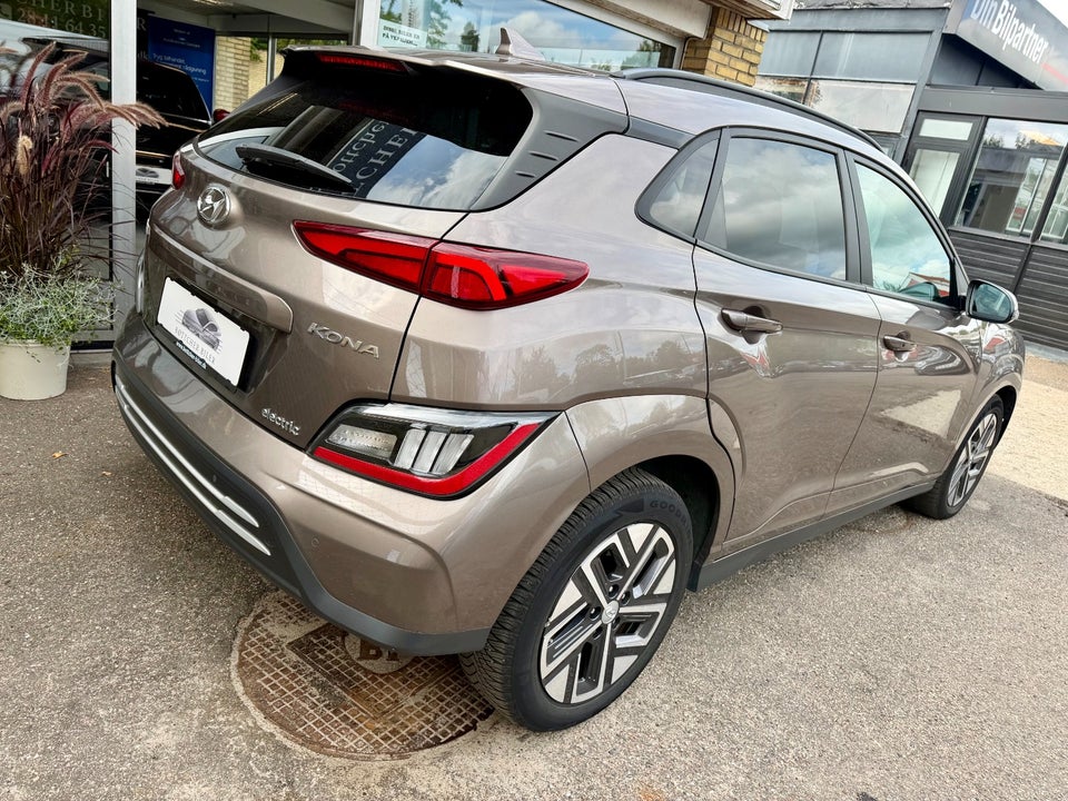 Hyundai Kona 64 EV Advanced 5d