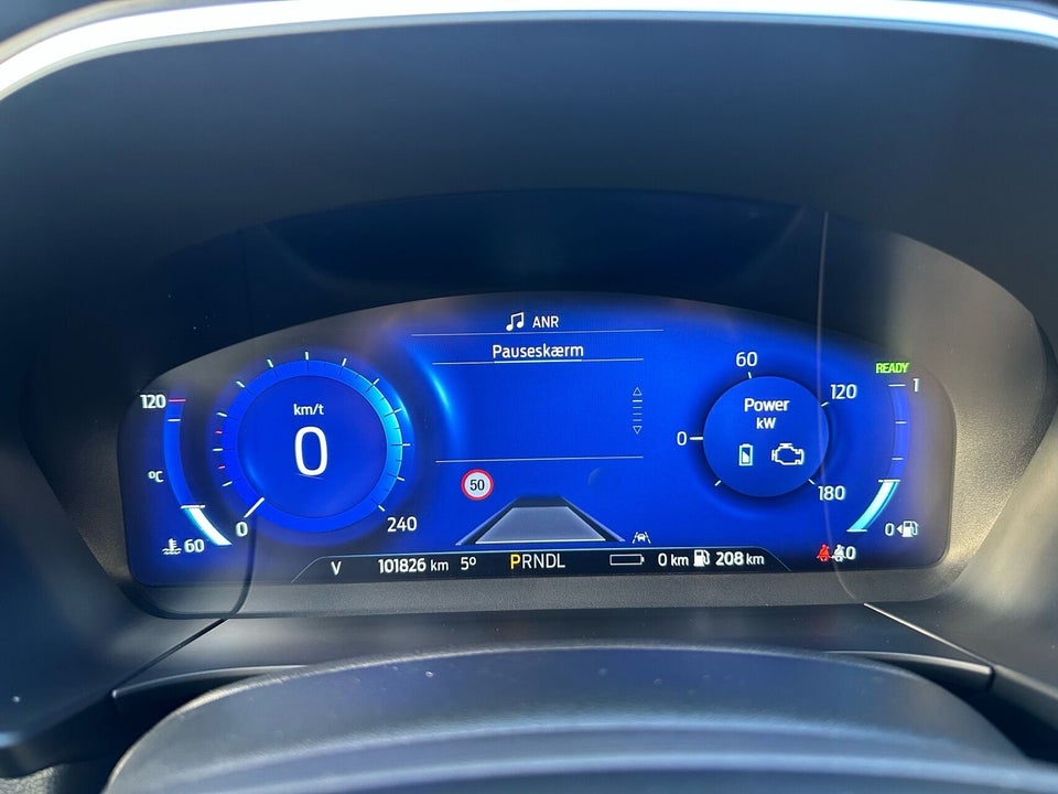 Ford Kuga 2,5 PHEV Vignale CVT 5d