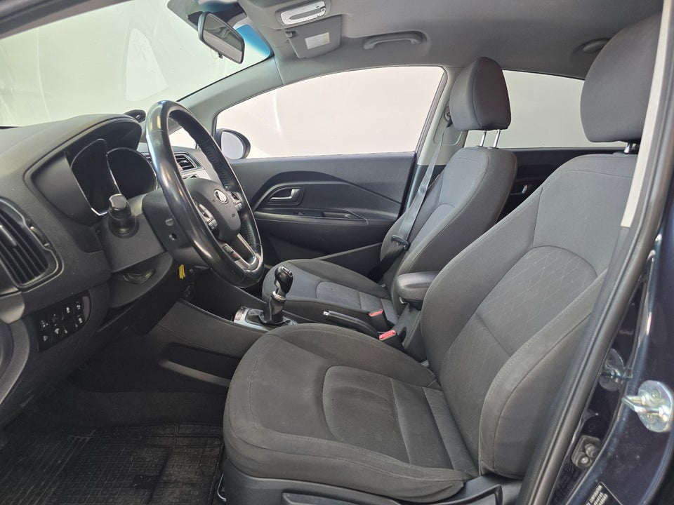 Kia Rio 1,4 CVVT Attraction 5d