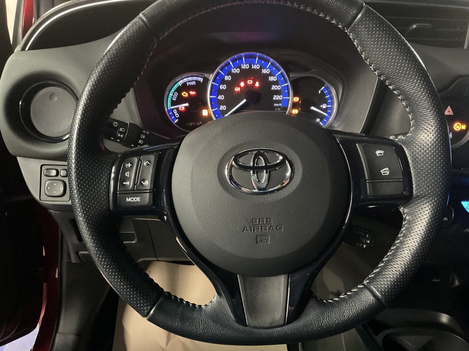 Toyota Yaris 1,5 Hybrid H2 Style e-CVT 5d