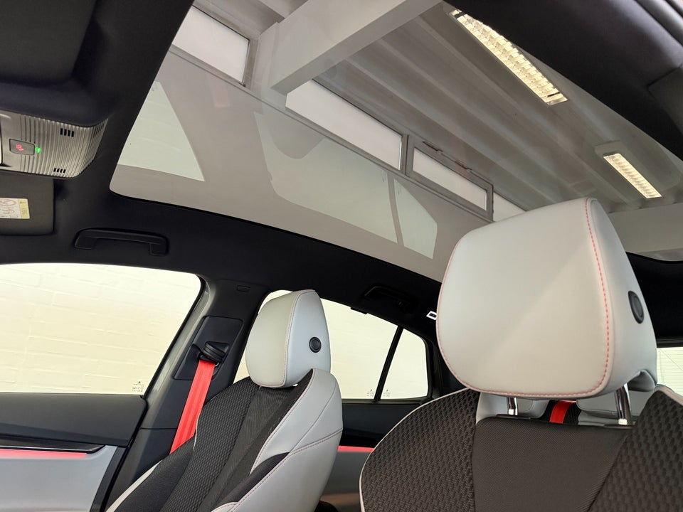 Skoda Enyaq 85x iV Lodge Maxx Coupé 5d