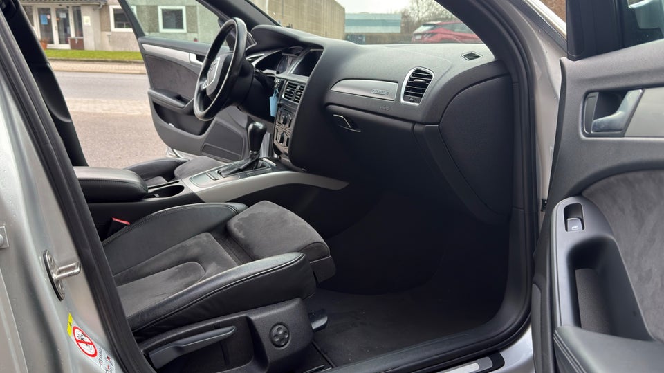 Audi A4 allroad 3,0 TDi 240 quattro S-tr. Van 5d