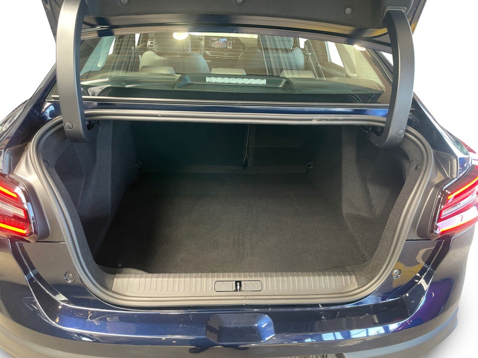 Citroën ë-C4 X 54 Plus 4d