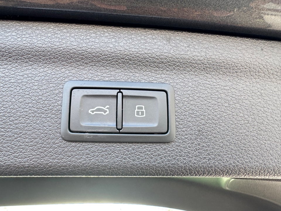 Audi Q3 45 TFSi e S-line plus S-tr. 5d