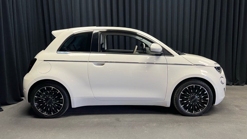 Fiat 500e 42 la Prima 3d