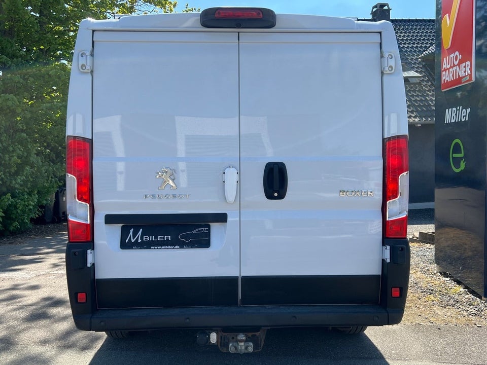 Peugeot Boxer 333 2,2 BlueHDi 165 L2H1 Premium