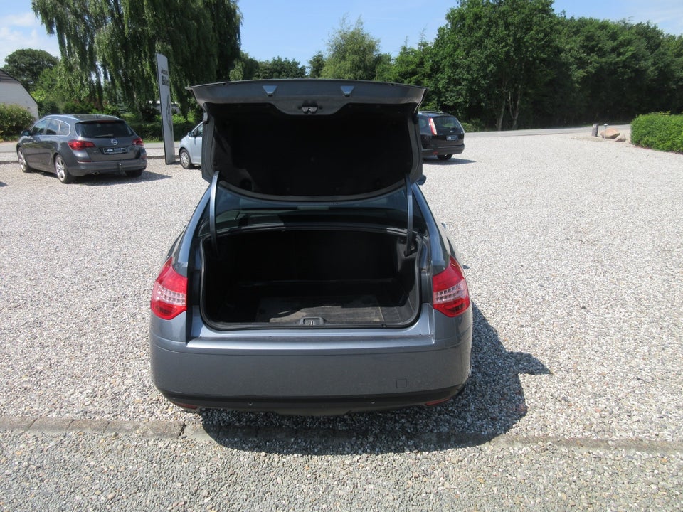 Citroën C5 2,0 HDi 138 Dynamique 4d