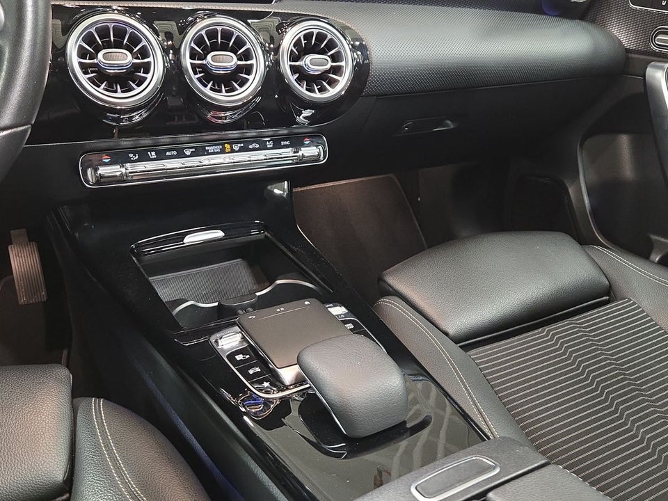 Mercedes A200 1,3 Business Progressive Line aut. 5d