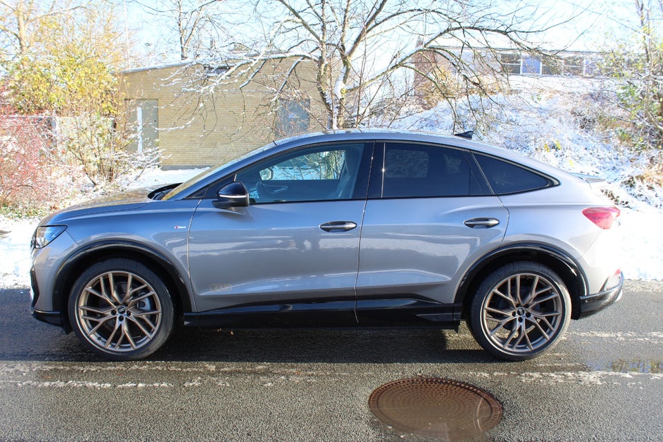 Audi Q4 e-tron 50 edition one Sportback quattro 5d