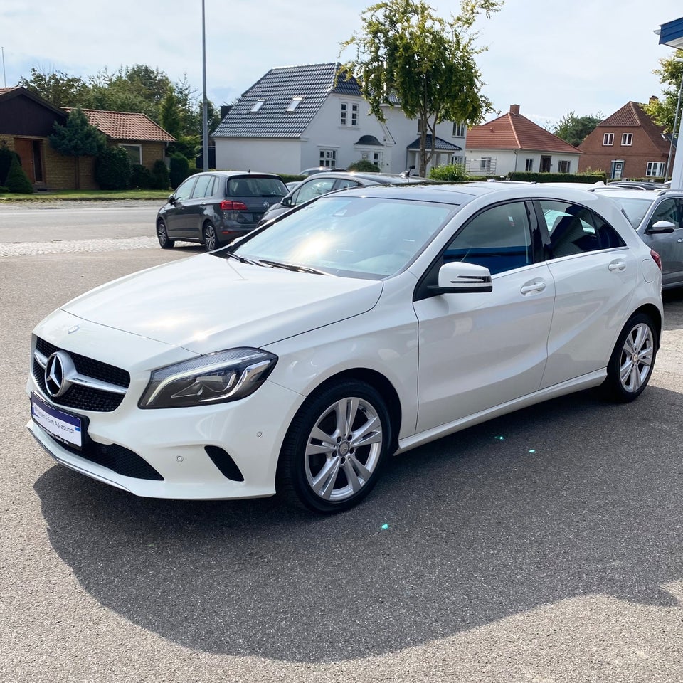 Mercedes A180 d 1,5 Urban 5d