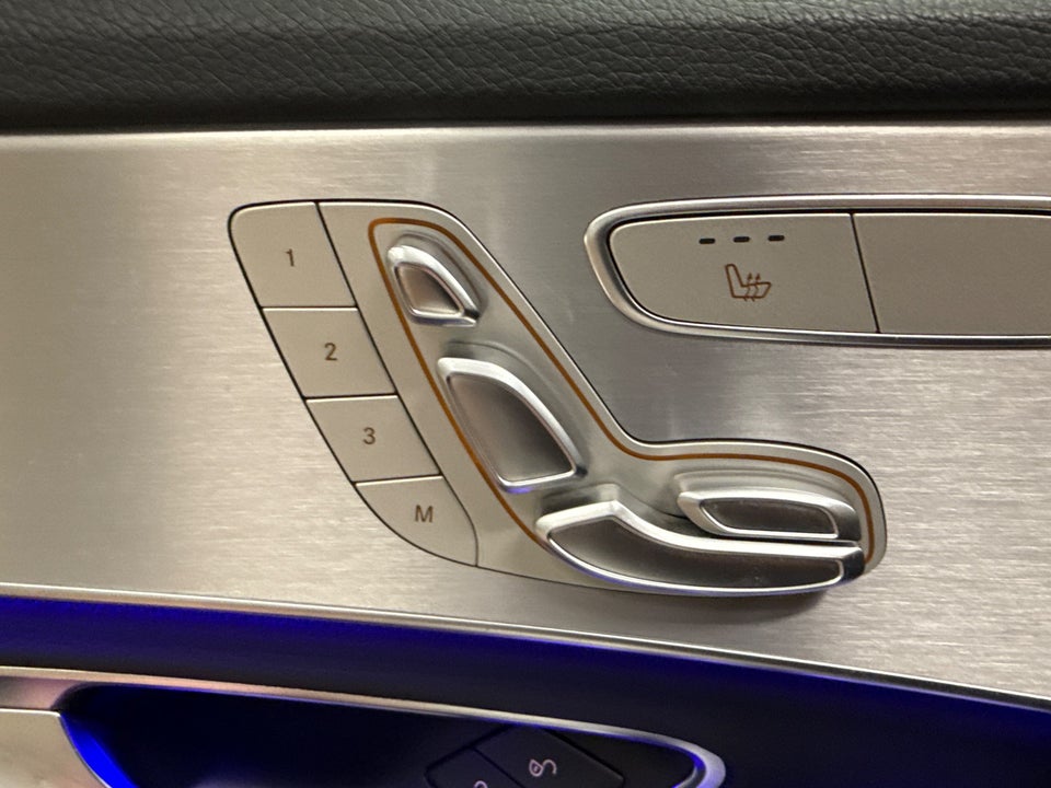 Mercedes C220 d 2,0 AMG Line stc. aut. 5d