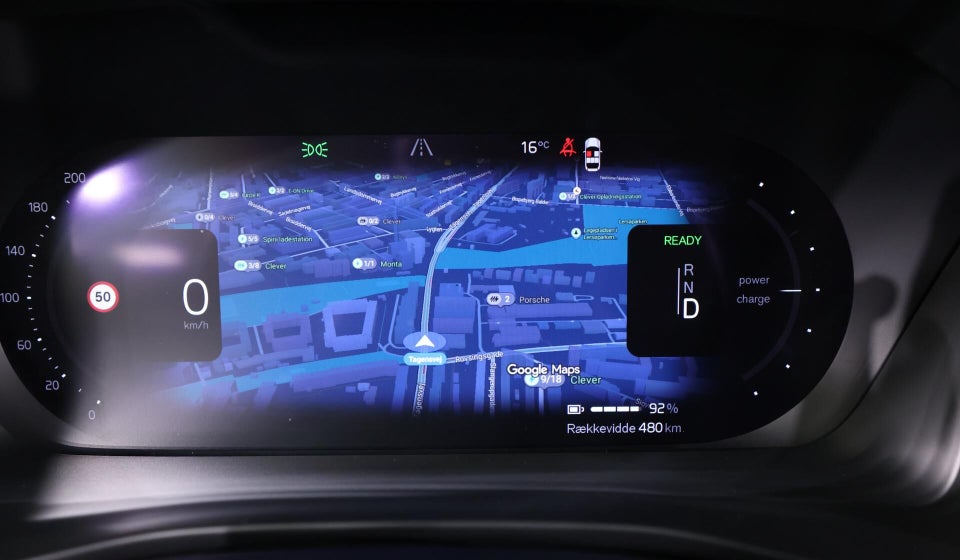 Volvo XC40 ReCharge Extended Range Plus 5d