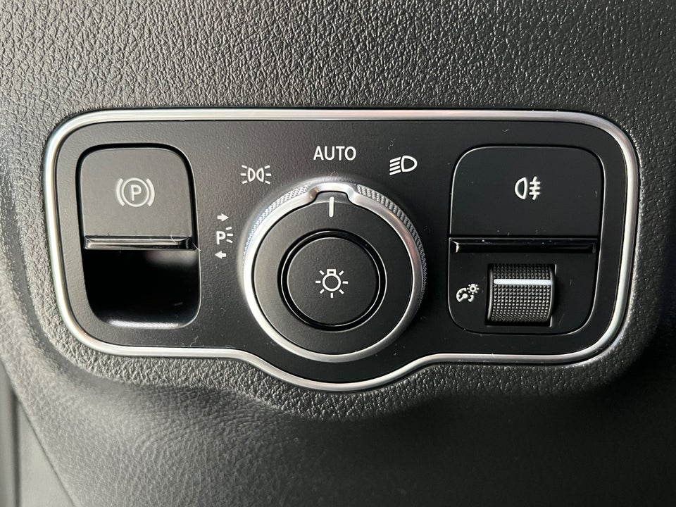 Mercedes EQA250 Progressive 5d