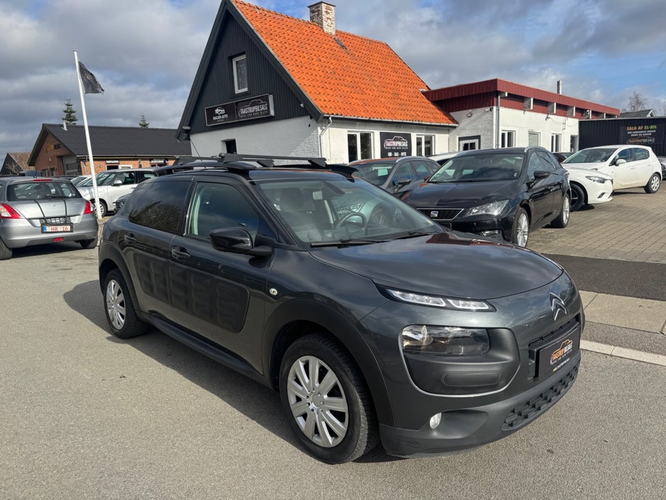 Citroën C4 Cactus 1,6 BlueHDi 100 Shine 5d