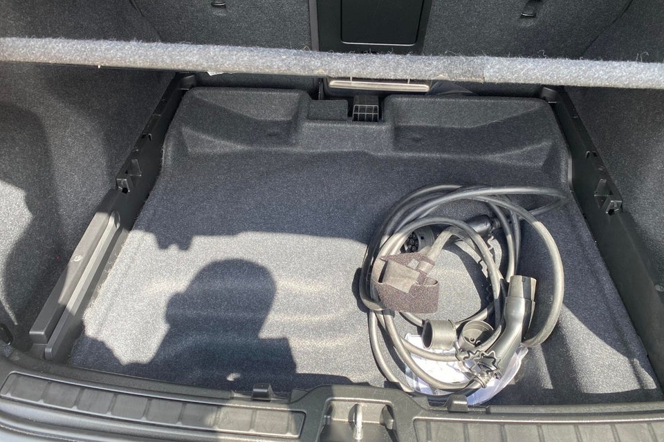 Volvo XC40 P6 ReCharge Core 5d