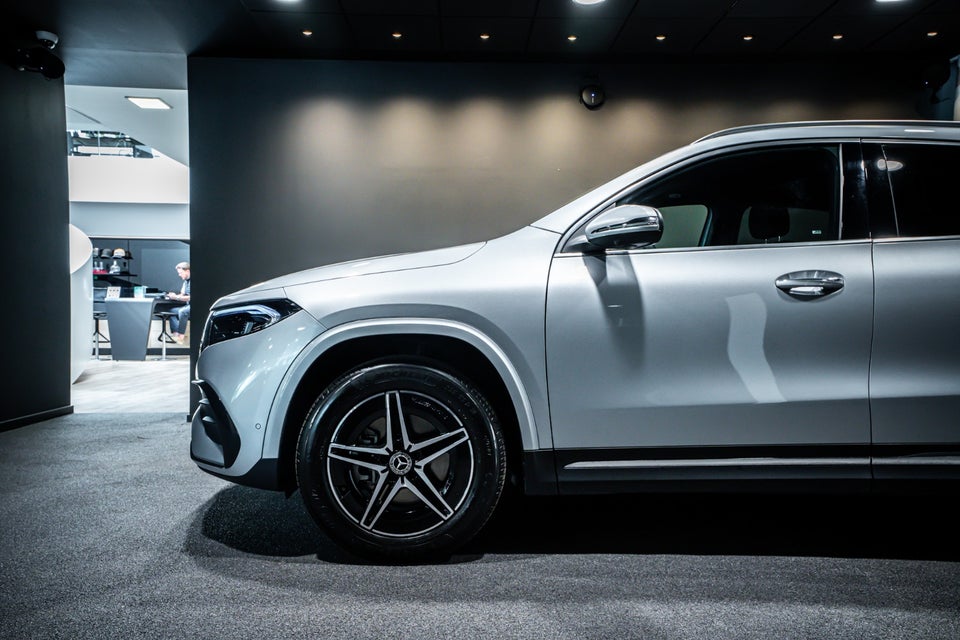 Mercedes EQA250+ AMG Premium 5d