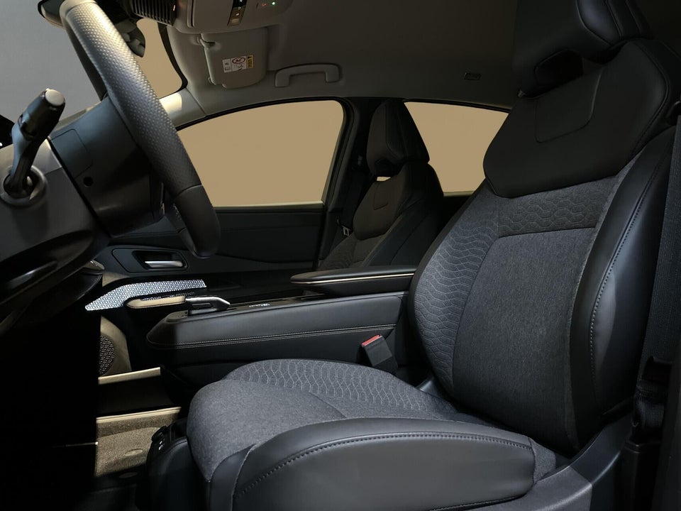 Nissan Ariya 87 Advance 5d