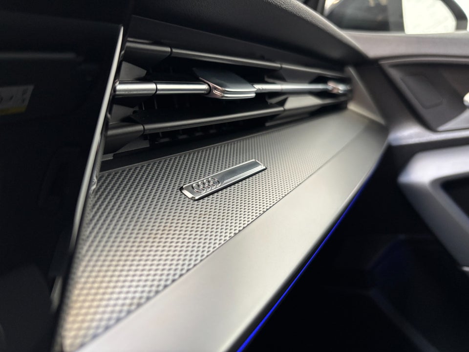 Audi A3 40 TFSi e Prestige Sportback S-tr. 5d