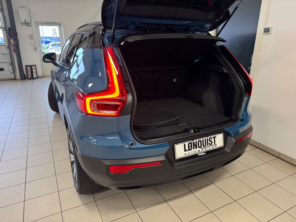 Volvo XC40 P6 ReCharge Core 5d