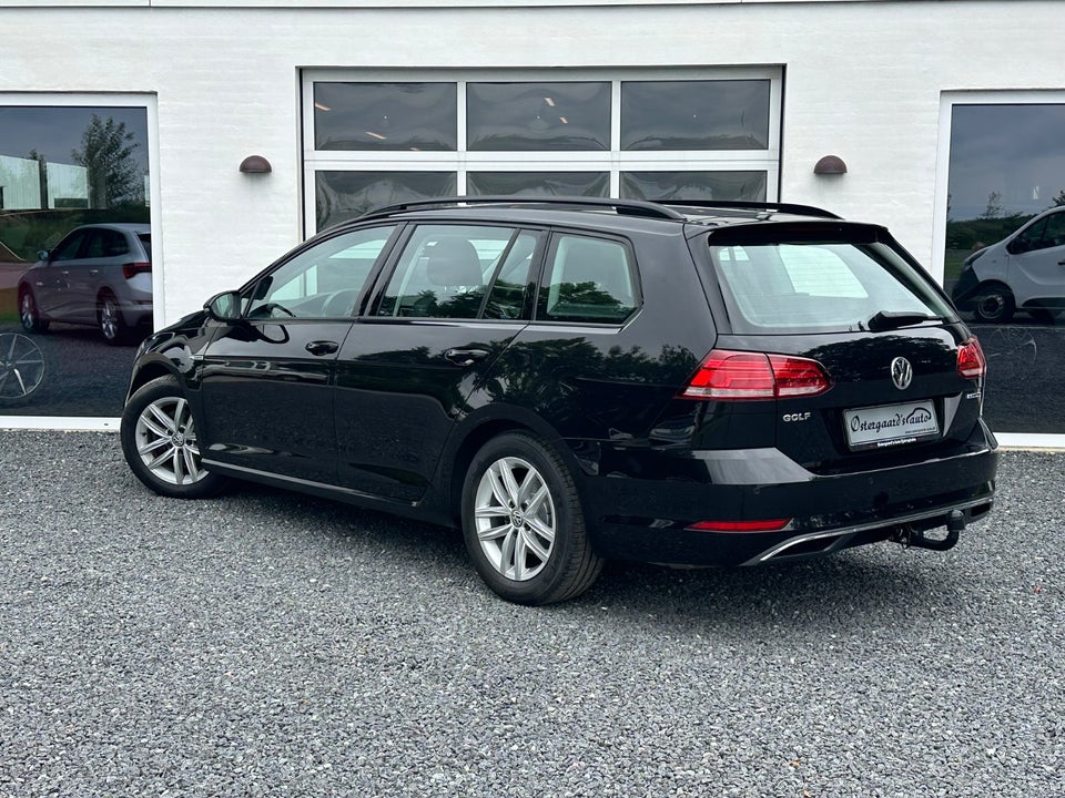 VW Golf VII 1,5 TSi 130 Comfortline Variant 5d