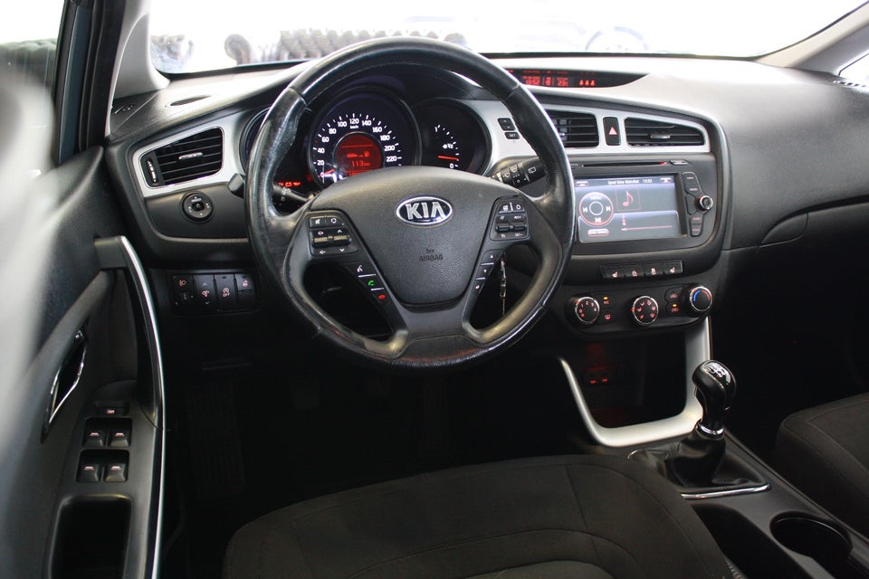 Kia Ceed 1,6 GDi Active SW 5d