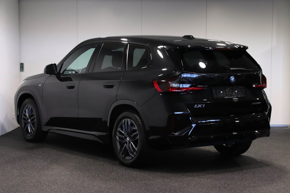 BMW iX1 xDrive30 M-Sport 5d